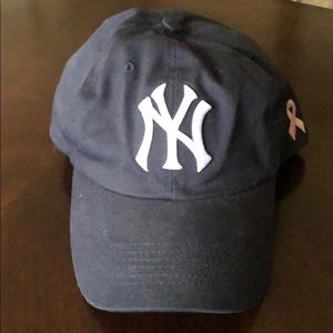 New York Yankees adjustable hat